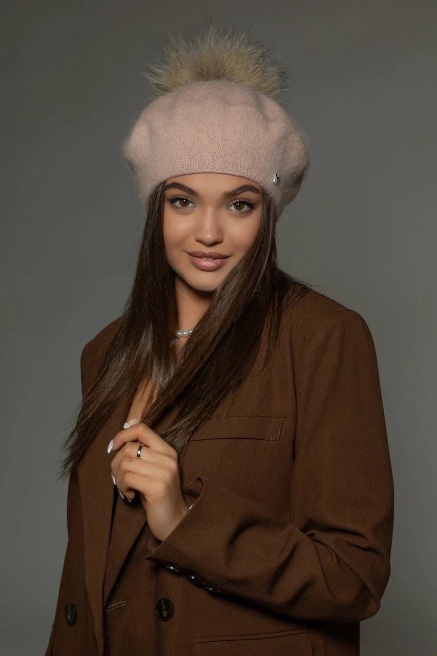 берет женский с помпоном из натурального меха,меховой помпон,беретка с помпоном,берет с помпоном,помпон из натурального меха