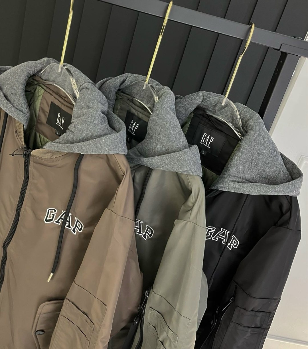 демисезонная куртка,куртка бомбер,куртка,повседневная куртка