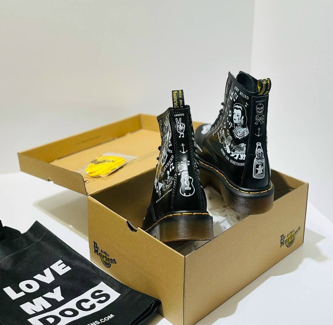 , женская,dr martens 1460 scribble,ботинки 1460 scribble dr martens,мартинсы мужские