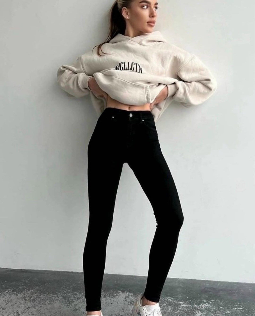 чёрные джинсы скинни женские,черные джинсы скинни,джинсы черные женские,джинсы черные,джинсы скинни женские