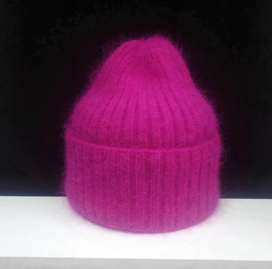 вязаная шапка из мохера,мохеровая шапка,остин сиреневая мохеровая шапка,шапка из мохера спицами,шапка из мохера