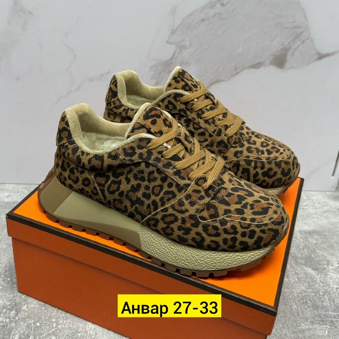 ,женские кроссовки,кроссовки замша,обуви,женские обуви