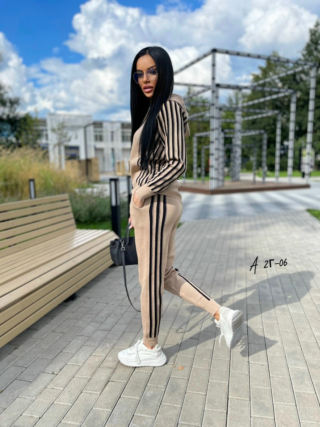 трикотажные костюмы,вязаные костюмы,костюмы спортивные женские,костюм бежевый,женский трикотажный костюм