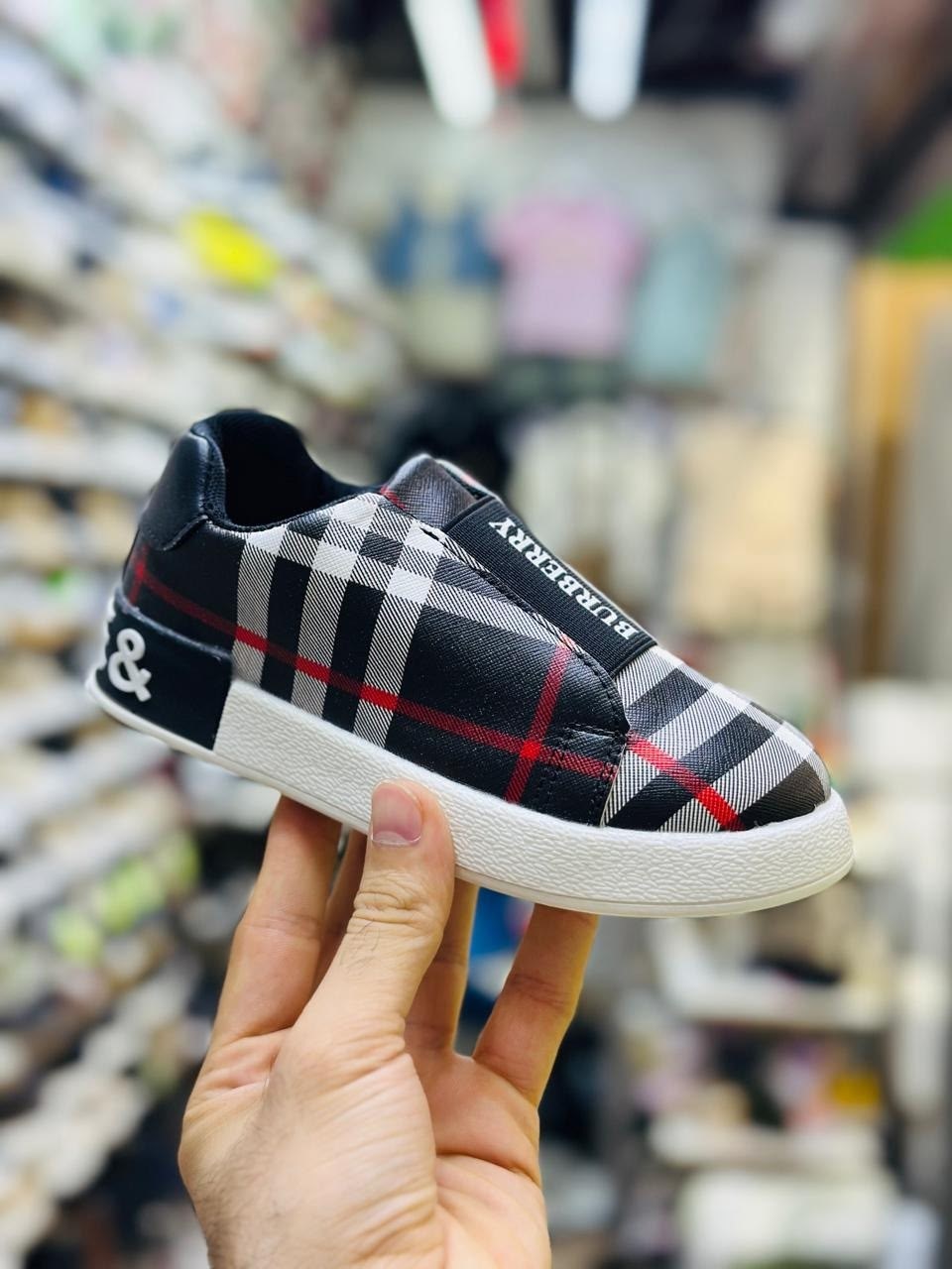 , спортивная,кроссовки givenchy,повседневная , модная