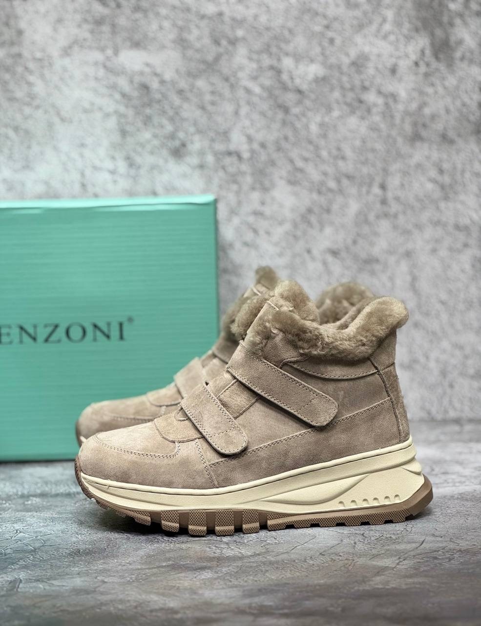 ботинки зимние из натуральной замши,,ботинка женские зимние,зимняя ,зимняя  женская