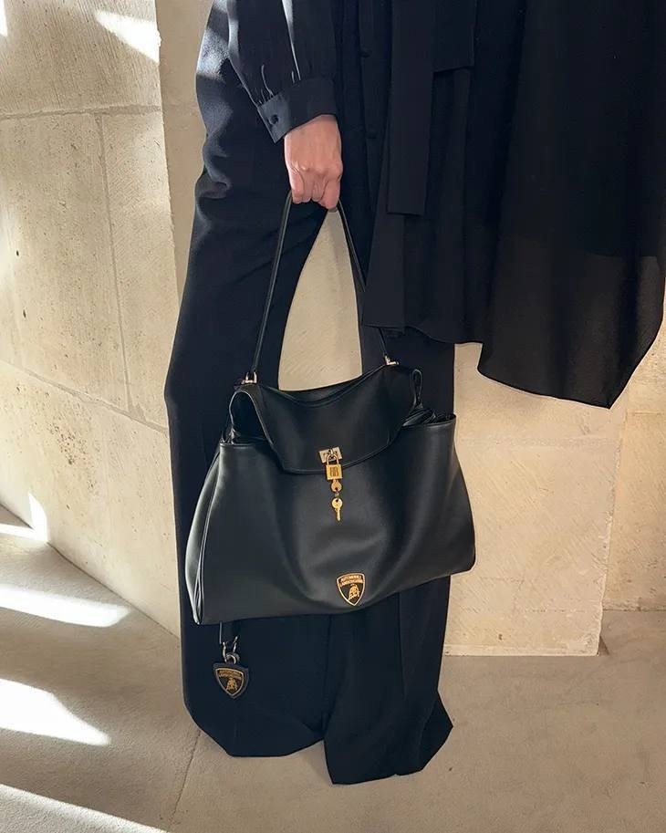 высокая мода,баленсиага кристобаль,новая коллекция баленсиага,баленсиага 2025