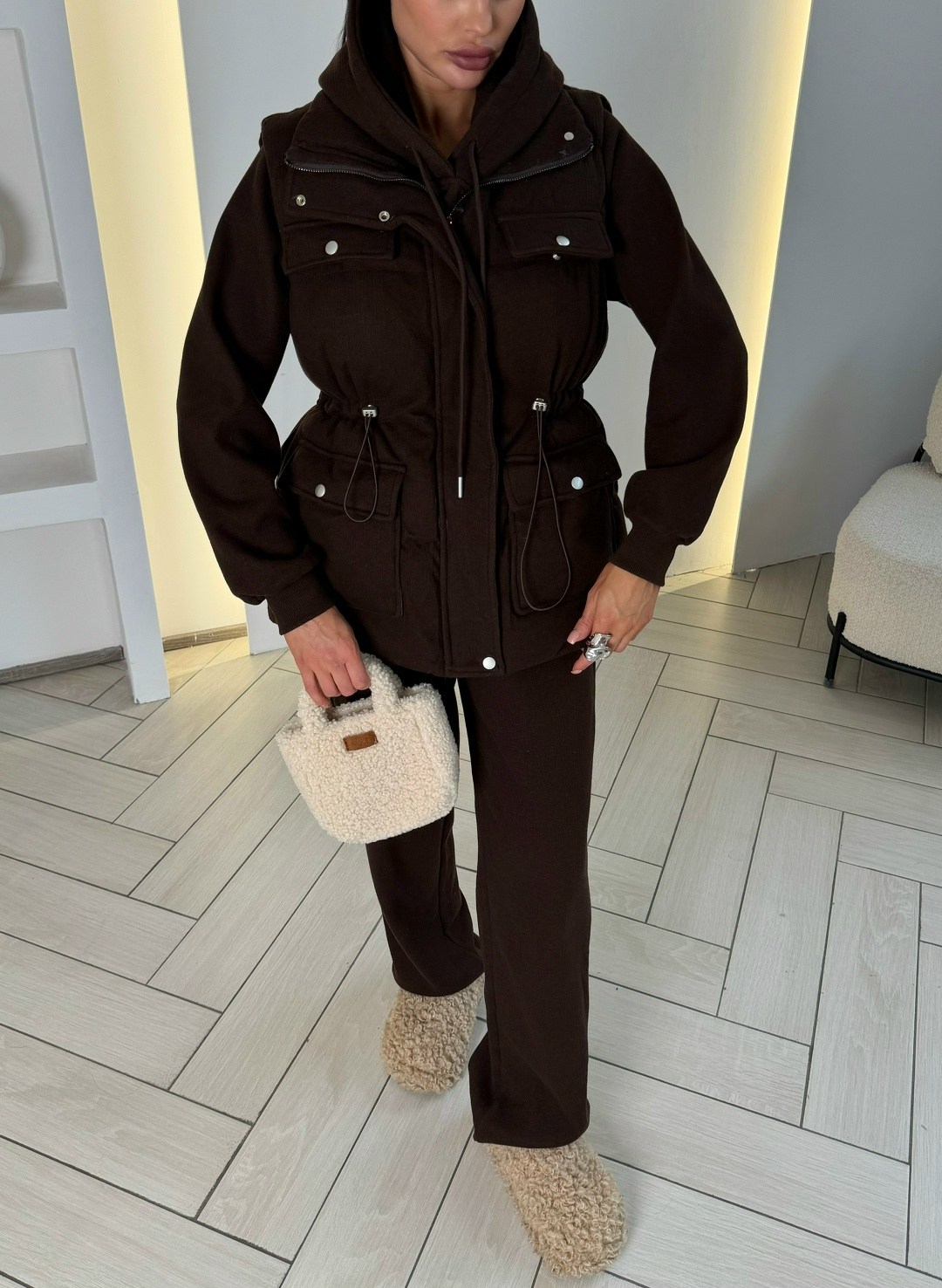 костюм женский на флисе,костюм на флисе,стильные костюмы,теплый костюм,костюм тройка с курткой