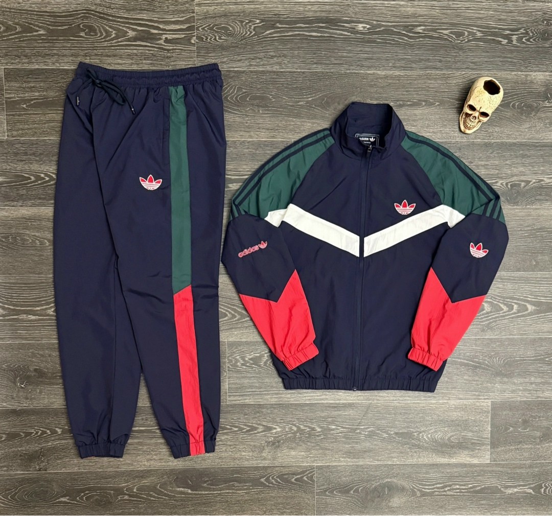 спортивные костюмы адидас,костюм adidas 90 х,спортивный костюм adidas,спортивный костюм adidas originals,костюм адидас 90е