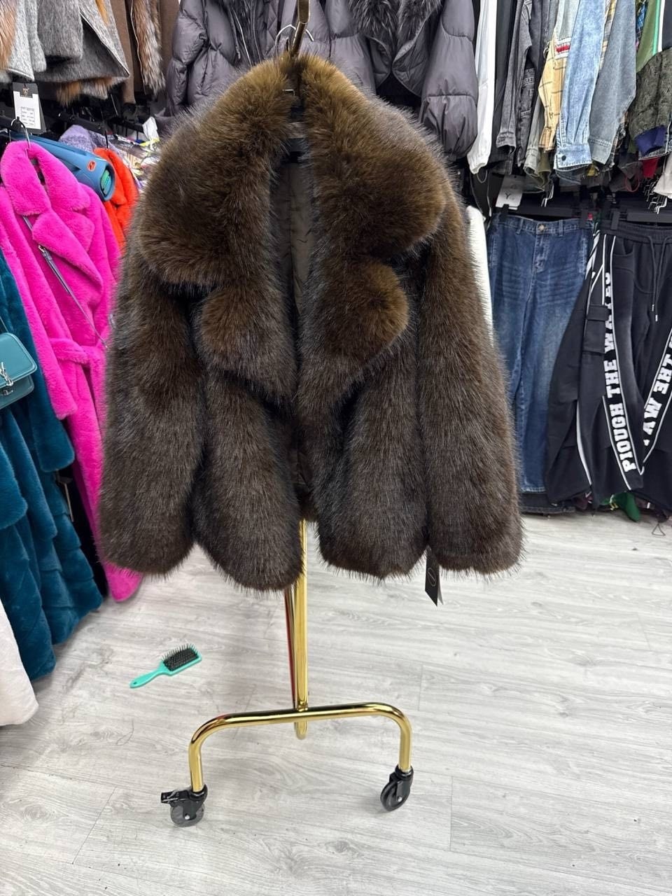 шубка,шуба женская,шуба искусственная,шуба из эко меха,меховая куртка