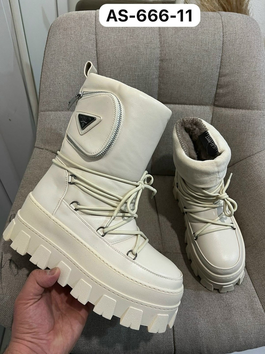 ,дутики прада женские,женские дутики,женская  зимняя,дутики женские зимние