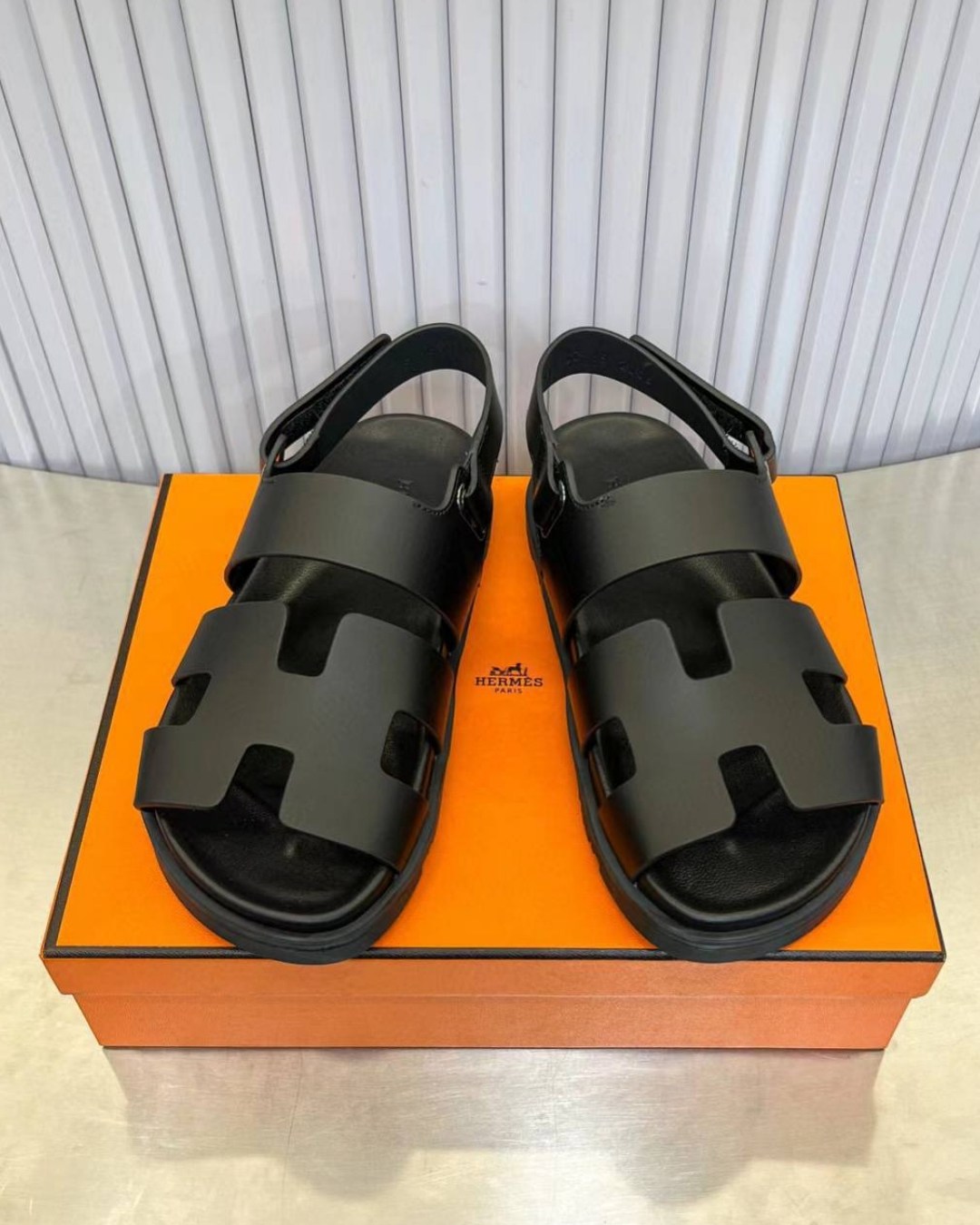 мужские стили,стиль тихая роскошь в одежде для мужчин,тихая роскошь стиль мужской,стиль quiet luxury мужской,мужские наряды