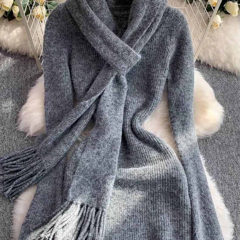 трикотажное платье,вязаное платье,трикотажное платье с высоким воротом,вязаное длинное платье,вязаное платье женское