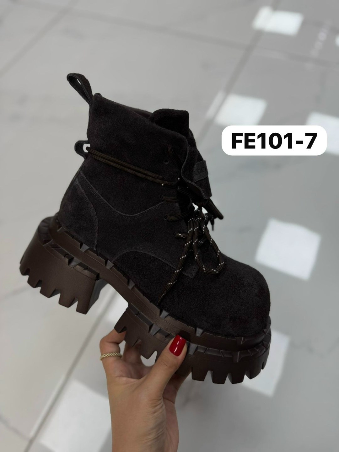 ботинки женские,,ботинки замшевые,ботинка женские зимние,женская