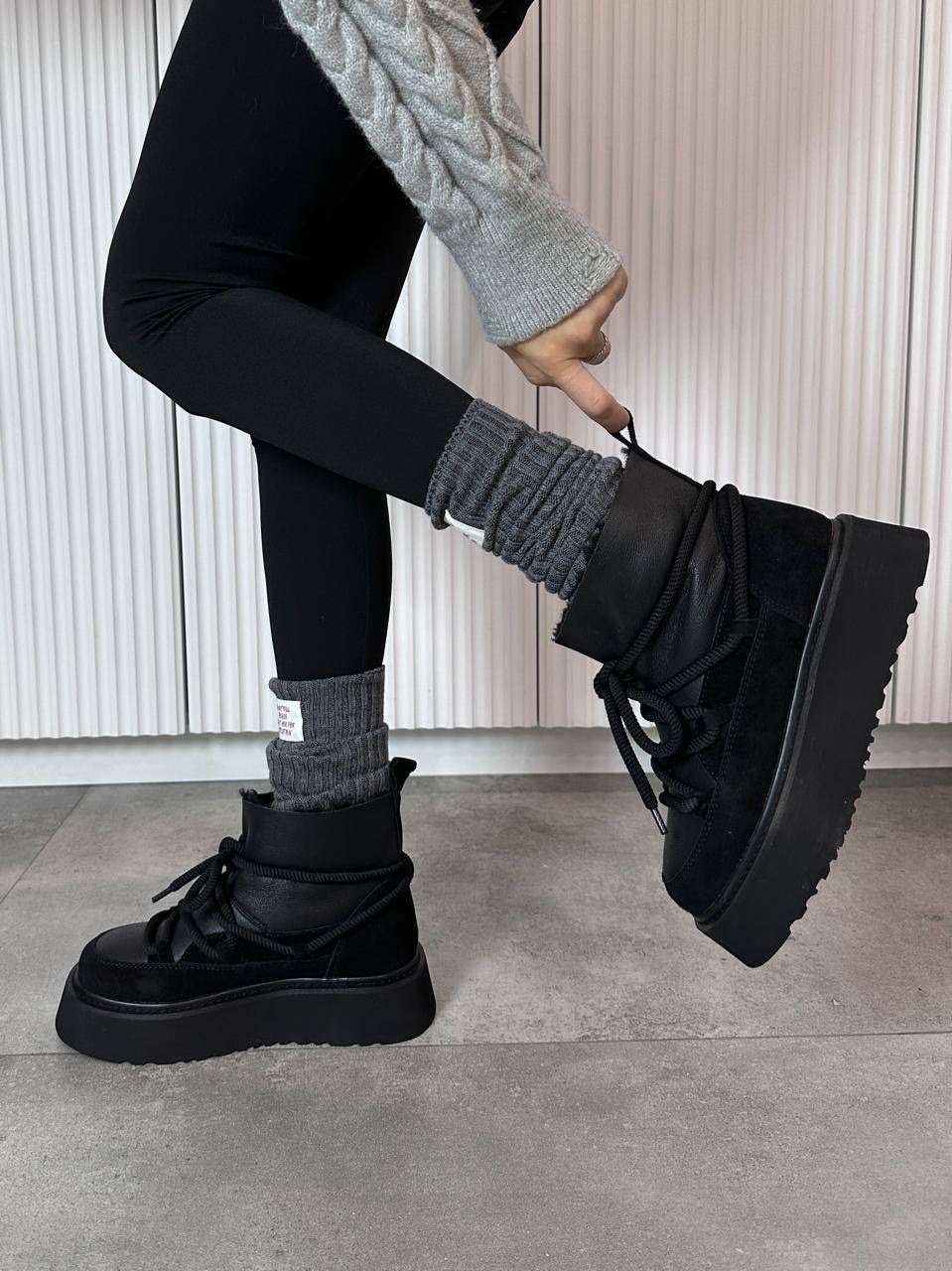 ,дутики женские,женская ,зимние угги на платформе,стильные сапоги