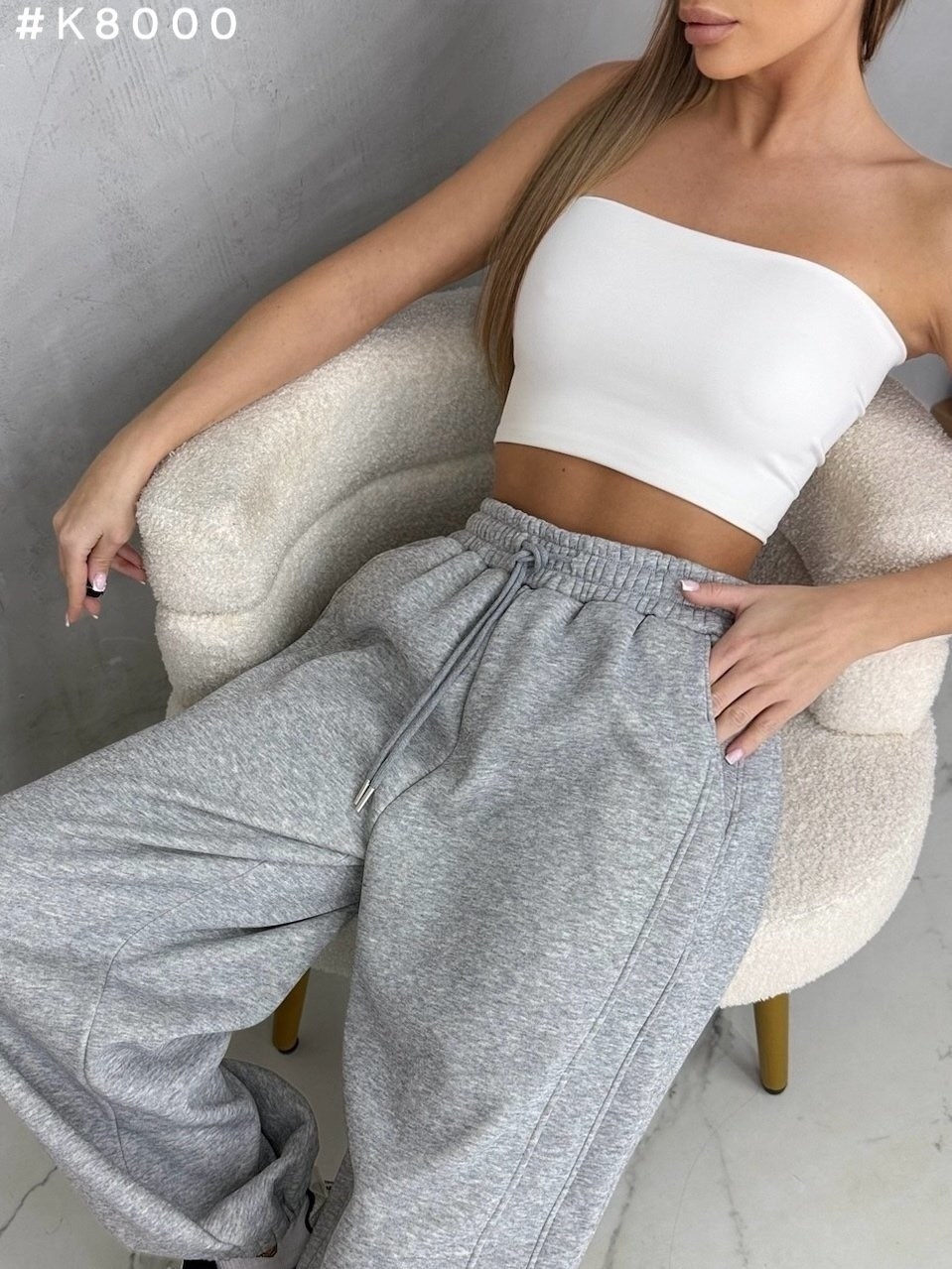 спортивные брюки,широкие джоггеры,спортивные штаны,серые спортивные штаны,спортивные джоггеры