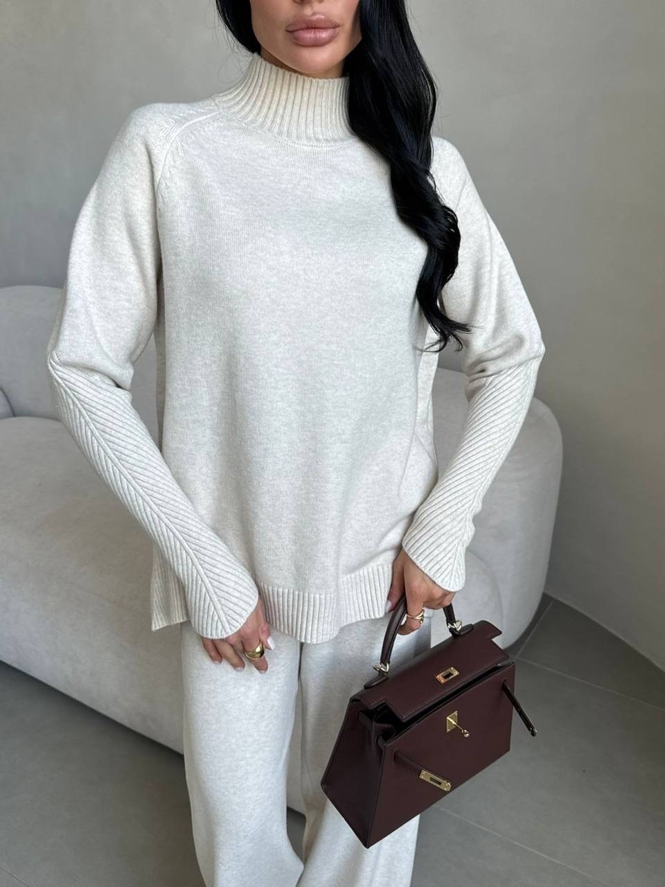 трикотажные костюмы,трикотажные костюмы с юбкой,вязаный костюм женский,вязаные костюмы,трикотажный костюм женский