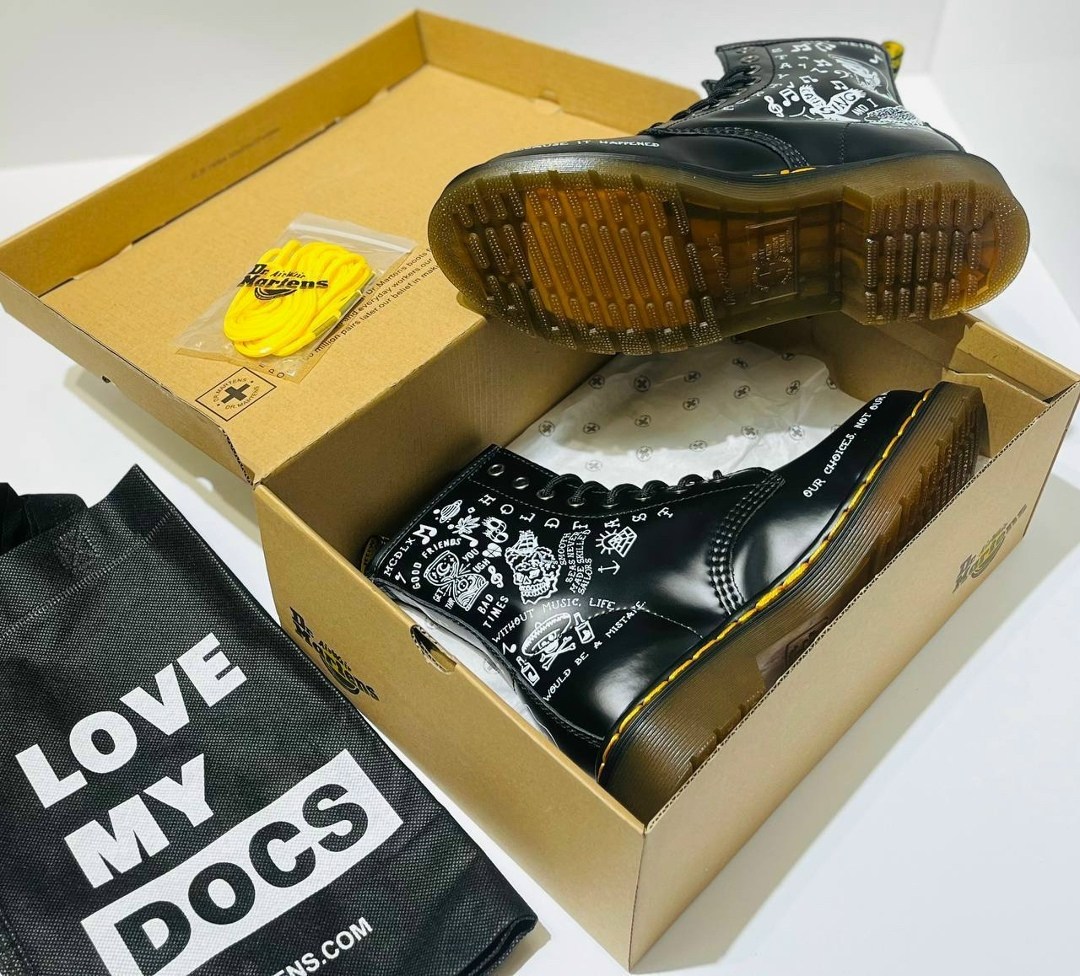 , женская,dr martens 1460 scribble,ботинки 1460 scribble dr martens,мартинсы мужские