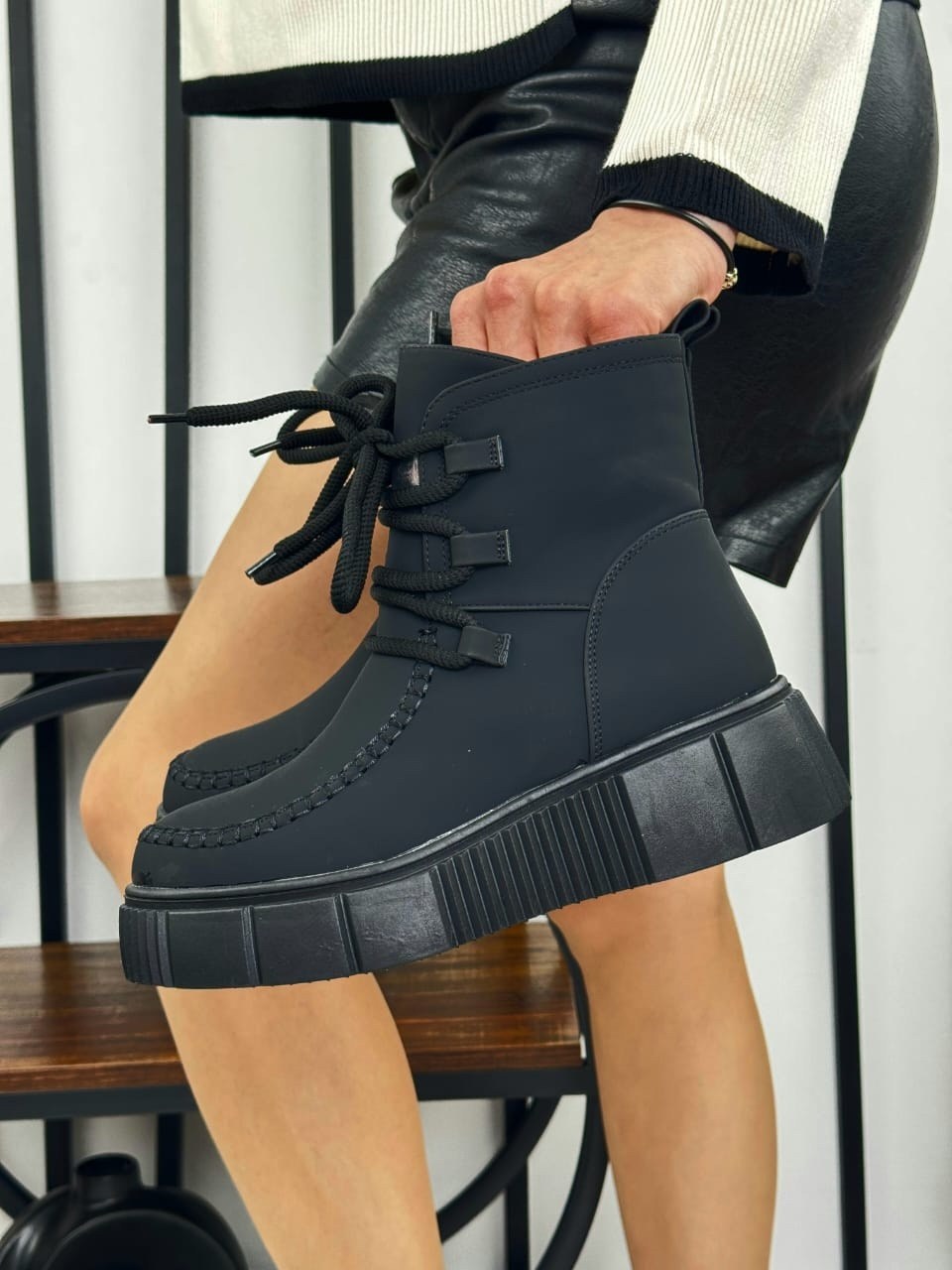 ,ботинки женские,ботинка женские зимние,женская зимняя ,ботинки женские на платформе