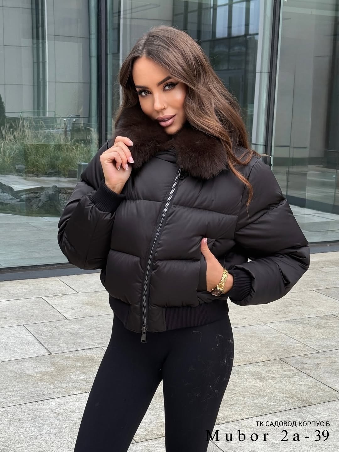 стильные пуховики,пуховики с натуральным мехом,пуховик с мехом,куртка пуховик с натуральным мехом,куртка с мехом