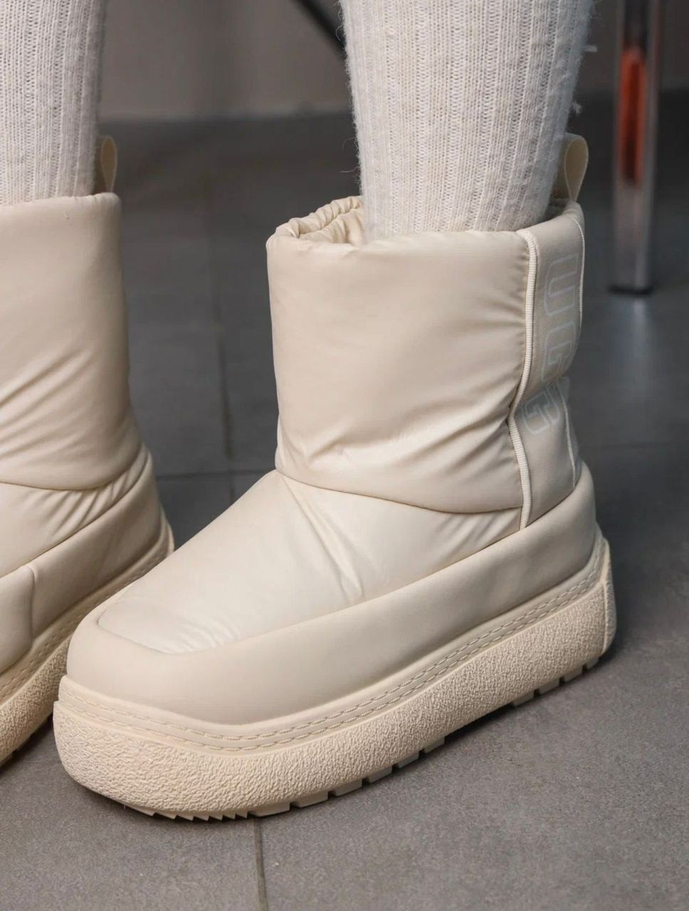 дутики женские,дутики зимние женские,,зимняя  женская,угги женские