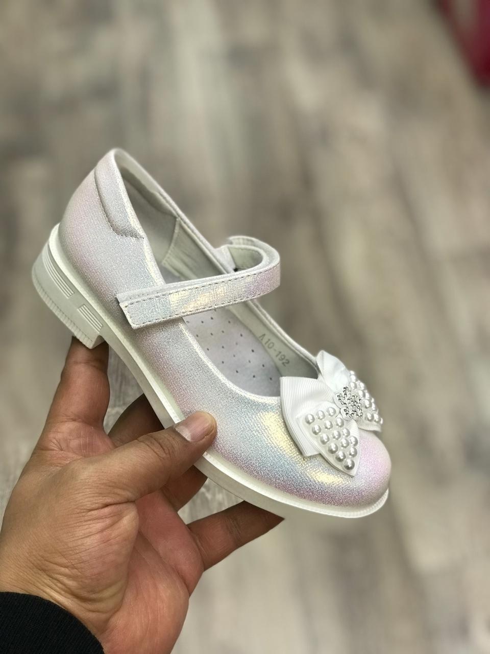 туфли для девочек,нарядные туфли для девочек,золотые туфли для девочки,детские туфли,