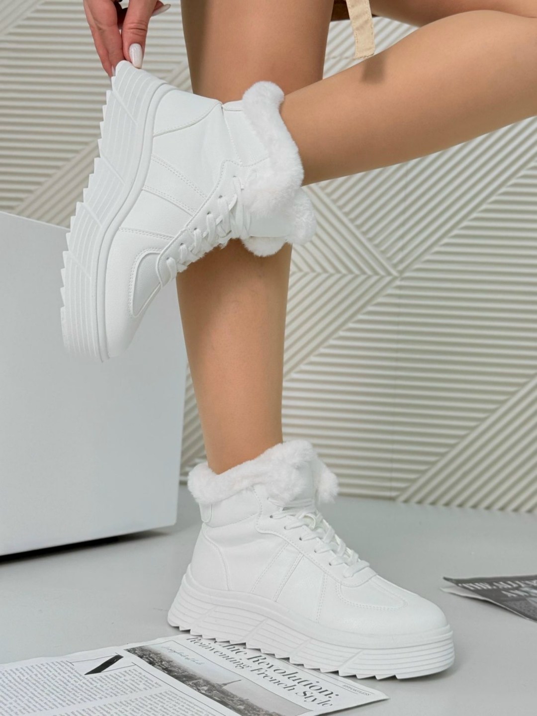 кроссовки женскиe,зимние кроссовки,зимние женские кроссовки,,кроссовки женские белые