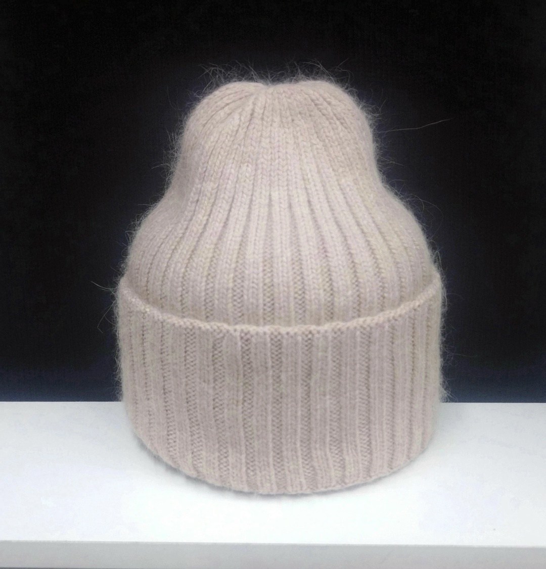 вязаная шапка из мохера,мохеровая шапка,остин сиреневая мохеровая шапка,шапка из мохера спицами,шапка из мохера