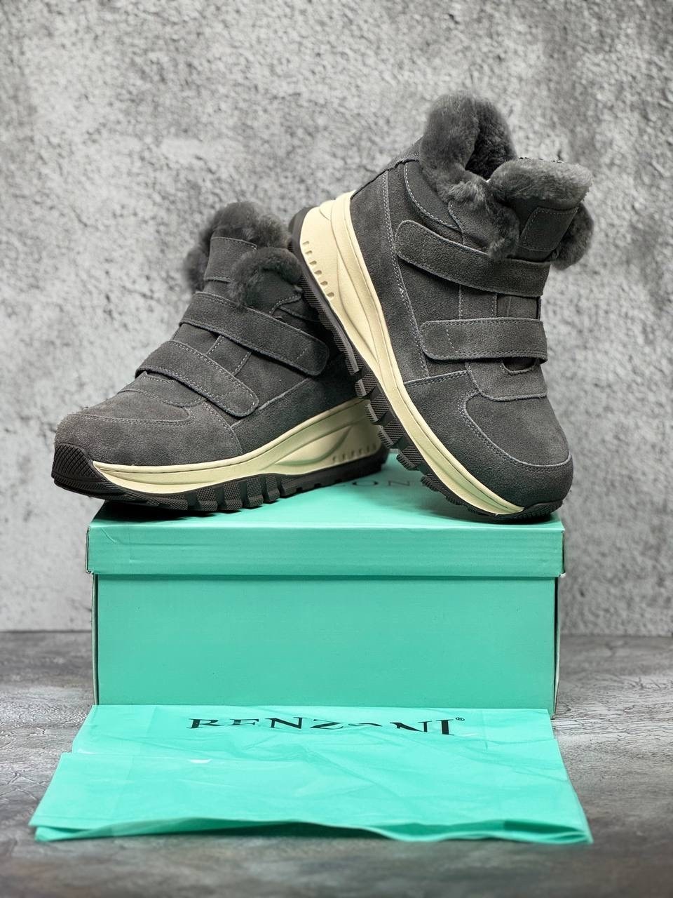 ,зимняя  женская,ботинки зимние из натуральной замши,ботинка женские зимние,зимняя