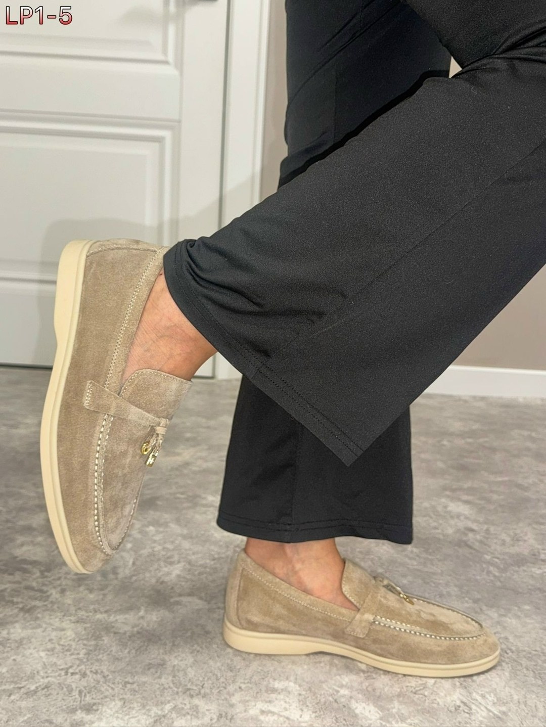 лоферы loro piana женские,лоферы loro piana,loro piana лоферы женские замшевые,лоферы из натуральной замши loro piana,