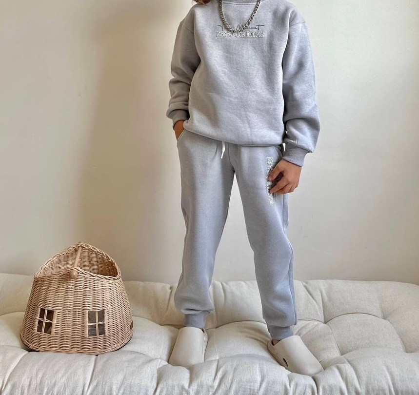 серый свитшот,свитшот и толстовка,детский свитшот,костюмы спортивный для мальчик,свитшот и брюки