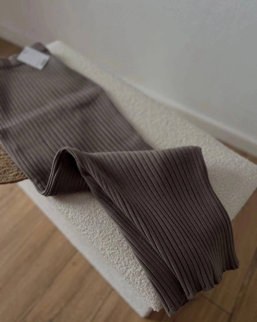 женская трикотажная юбка средней длины,трикотажная юбка,женская вязаная юбка,вязаная юбка миди,юбка средней длины