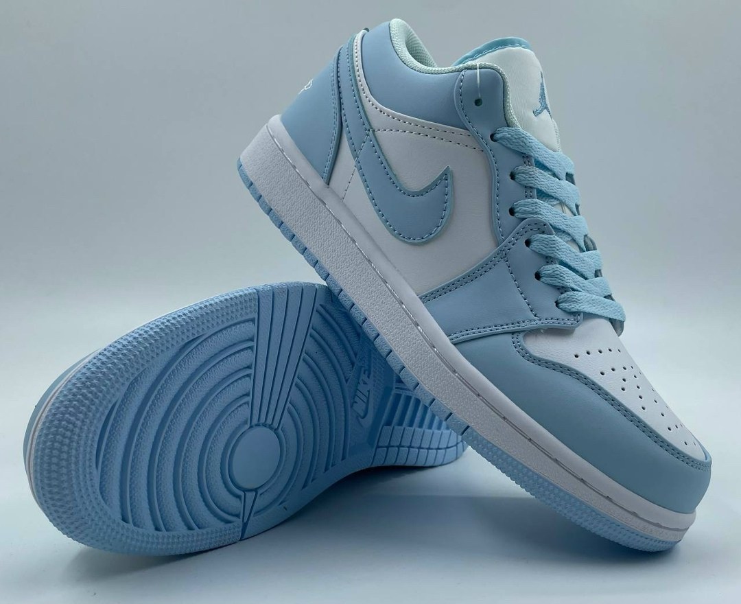 nike air jordan 1 retro high og,кроссовки air jordan 1 retro high og, женская,air jordan 1 retro high og,air jordan 1 retro high og university blue