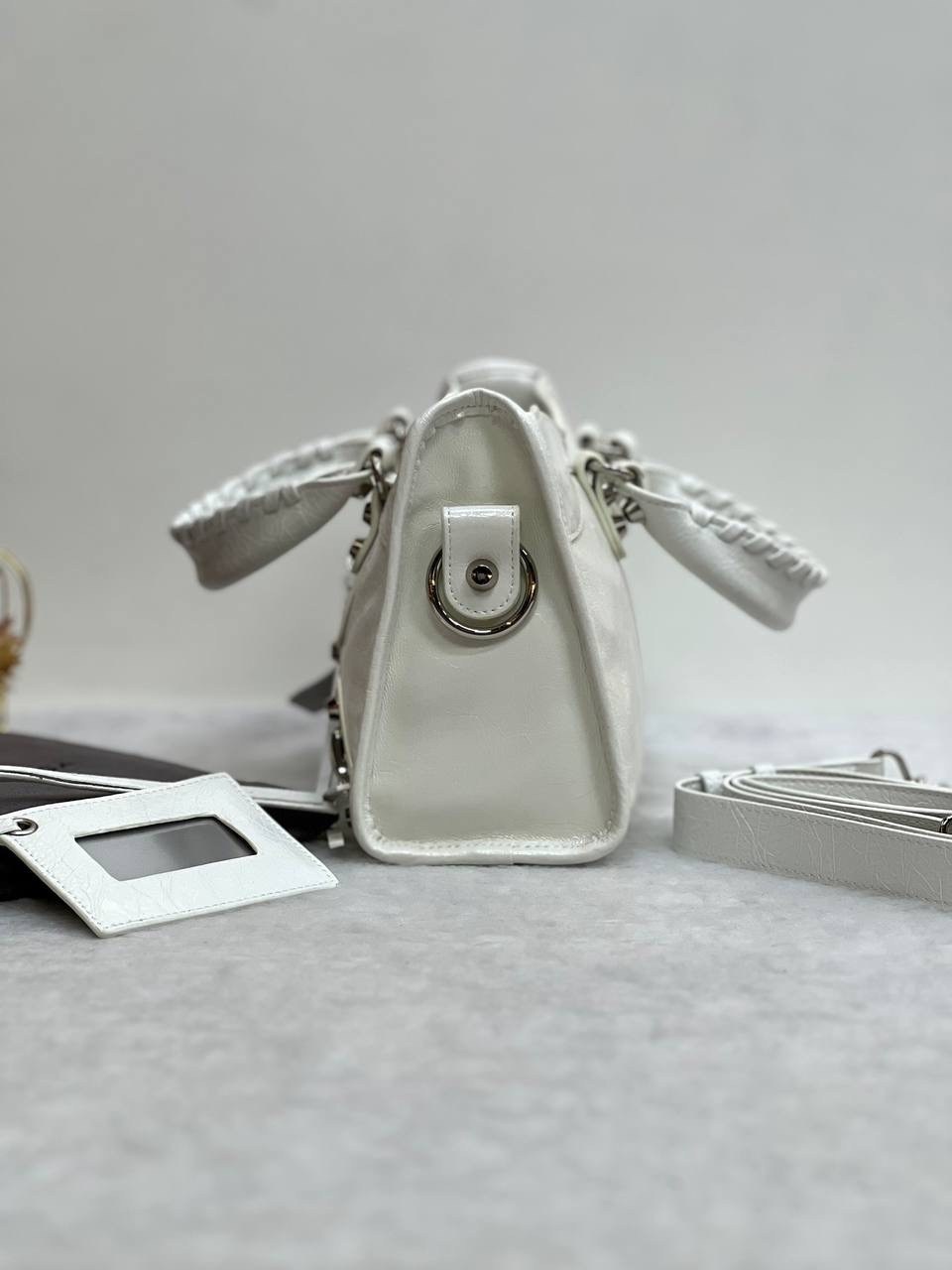 сумка баленсиага серебряная,сумки,сумки balenciaga,сумка баленсиага серая,баленсиага кристобаль