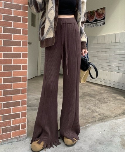 трикотажные брюки,вязаные брюки,широкие трикотажные брюки,брюки с широкими штанинами,женские широкие брюки