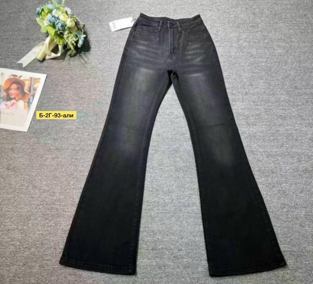 джинсы женские,женские джинсы клеш,расклешенные джинсы,джинсы клеш,джинсы повседневные
