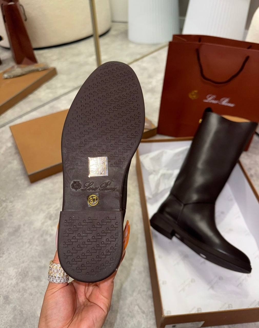 женские сапоги,сапоги высокие,стильные сапоги,демисезонные женские сапоги,сапоги модные