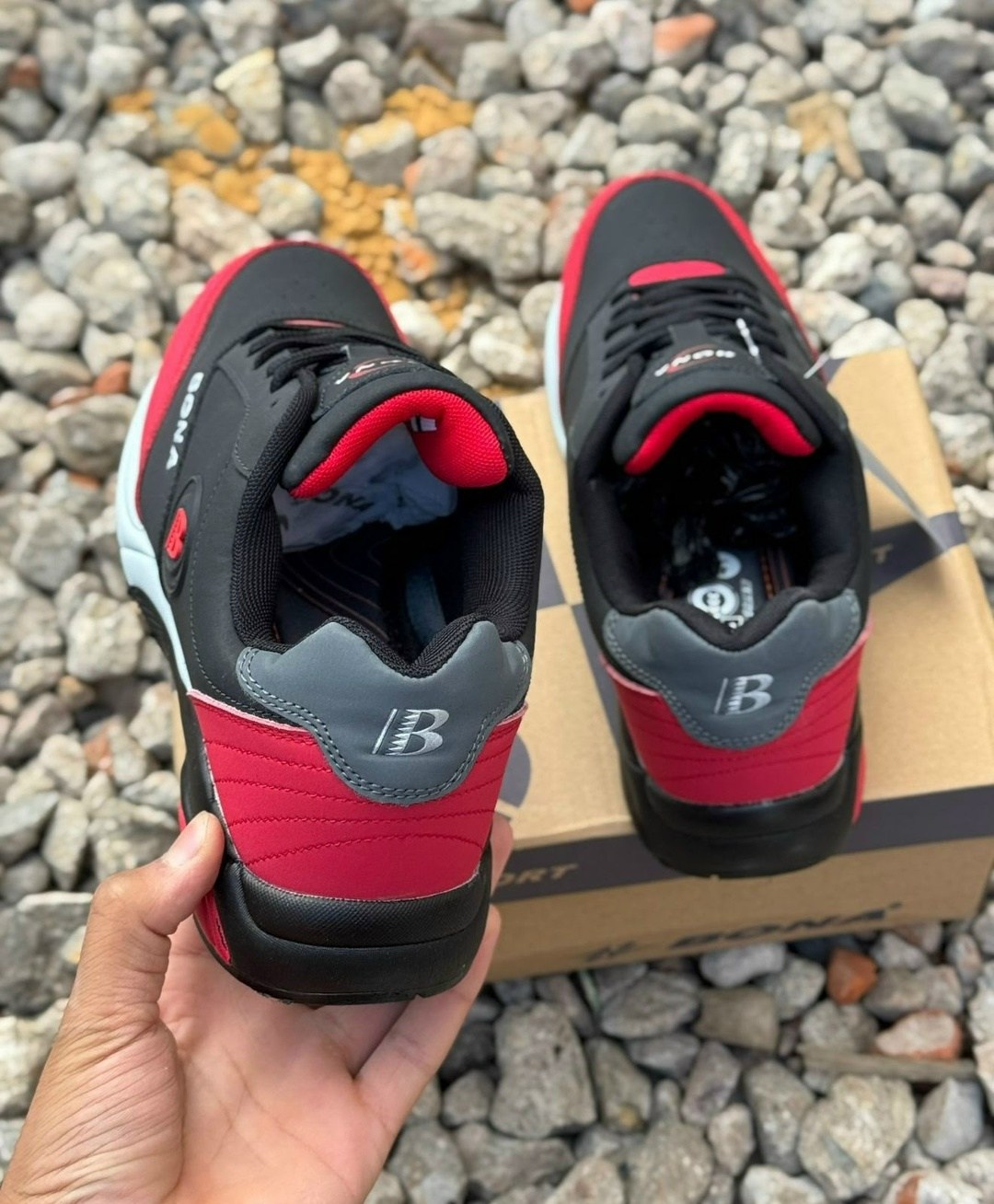 ,фирменные кроссовки,мужская  кроссовки,черные кроссовки,кроссовка мужской