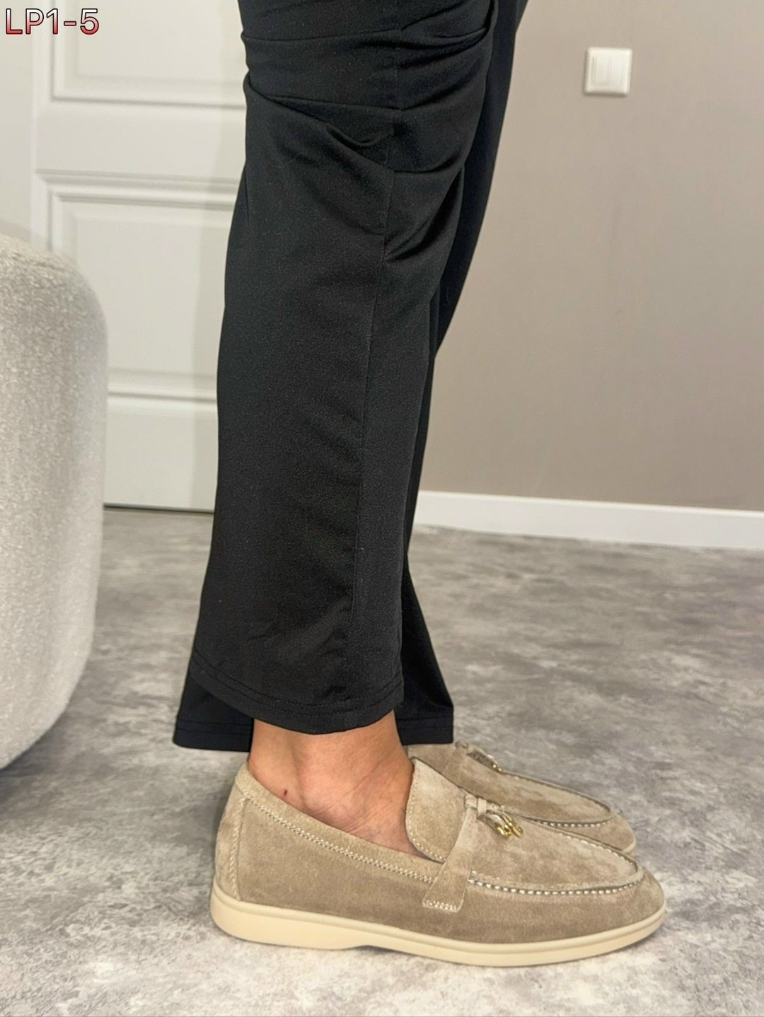 лоферы loro piana женские,лоферы loro piana,loro piana лоферы женские замшевые,лоферы из натуральной замши loro piana,