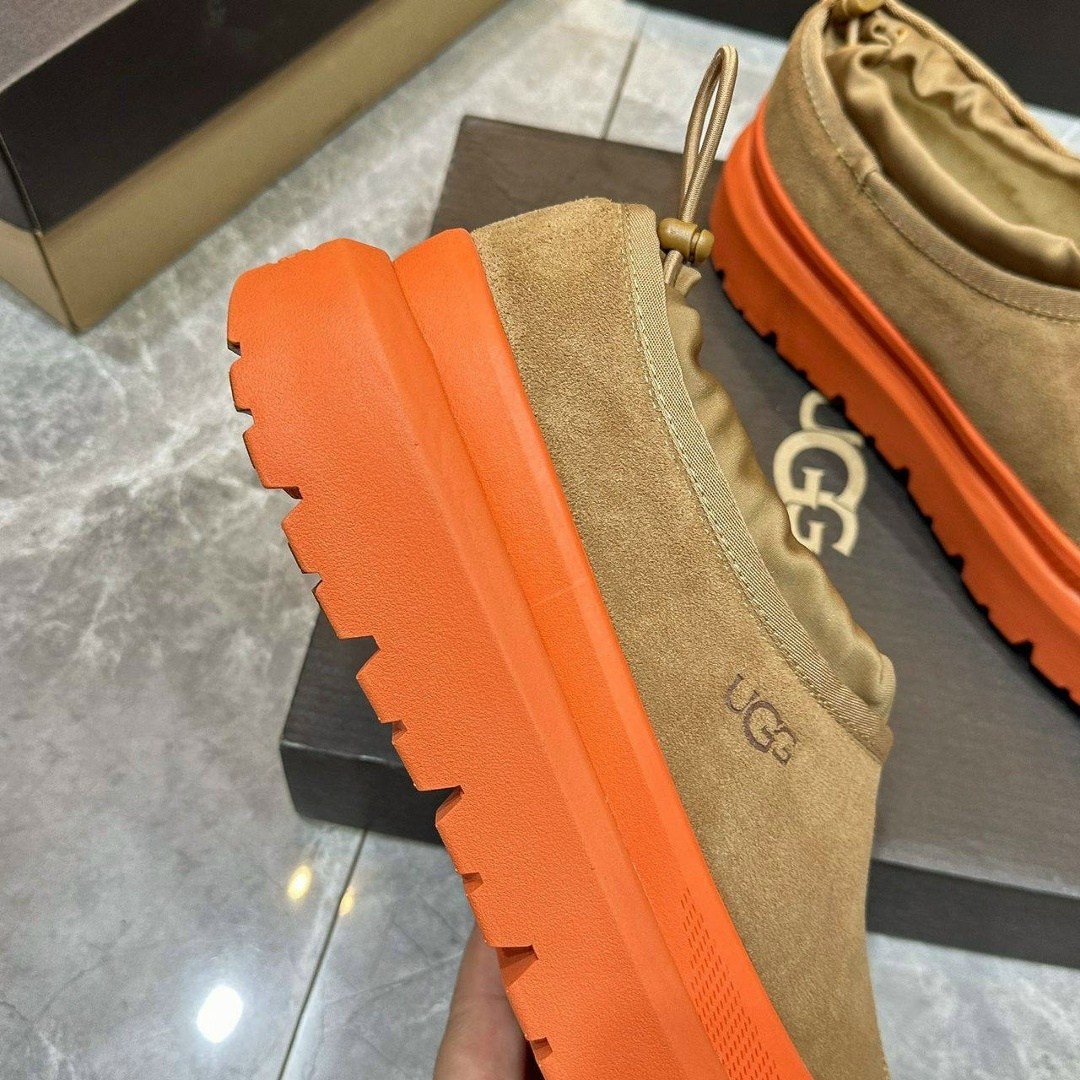 ,мужская ,угги женские,зимняя ,угги тапки