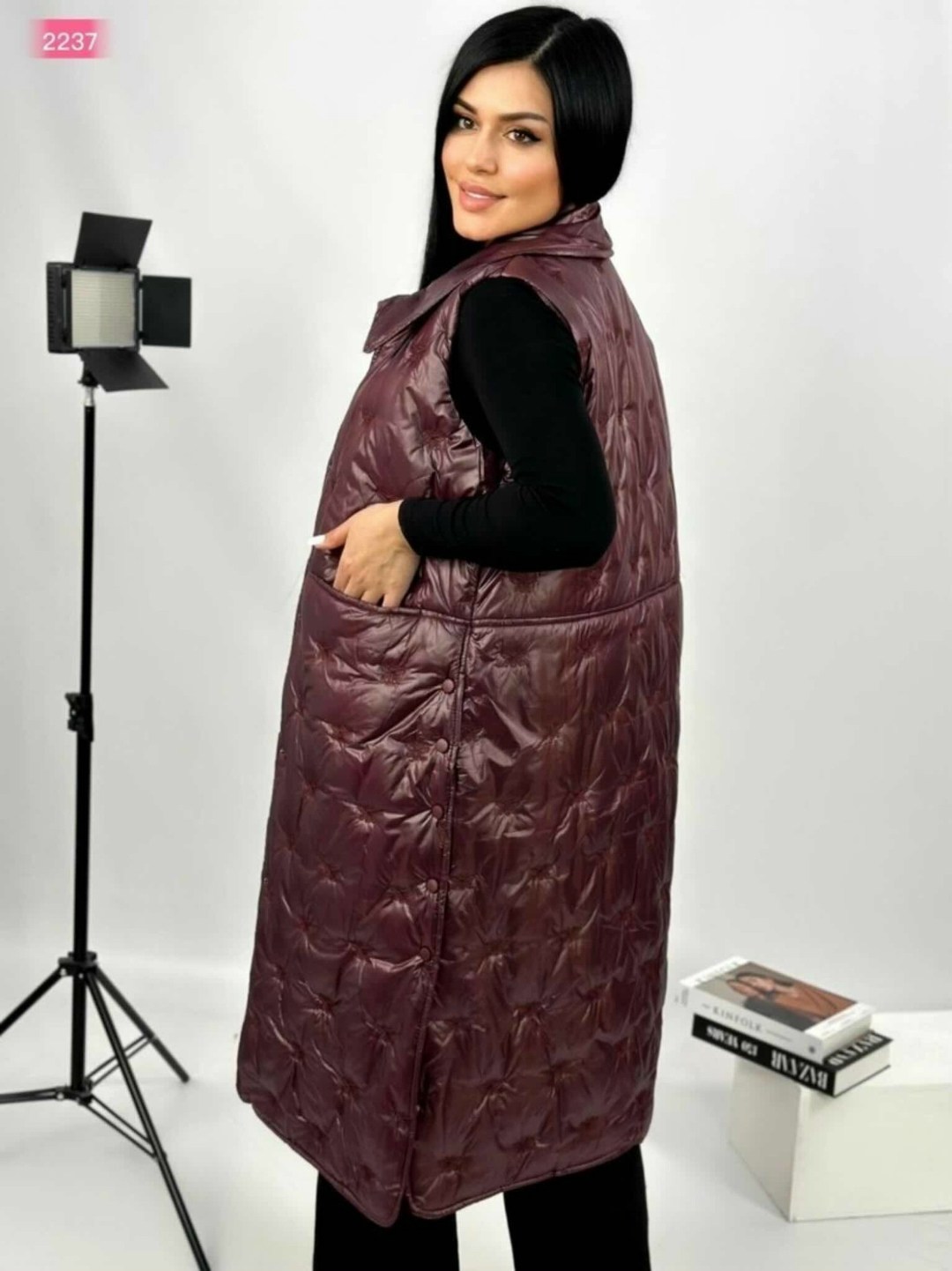 жилетка длинная,жилет длинный женский,женская жилетка,жилетка удлиненная,удлиненный жилет