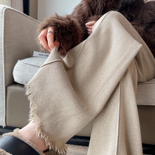 трикотажные брюки,вязаные брюки,широкие трикотажные брюки,брюки с широкими штанинами,женские широкие брюки