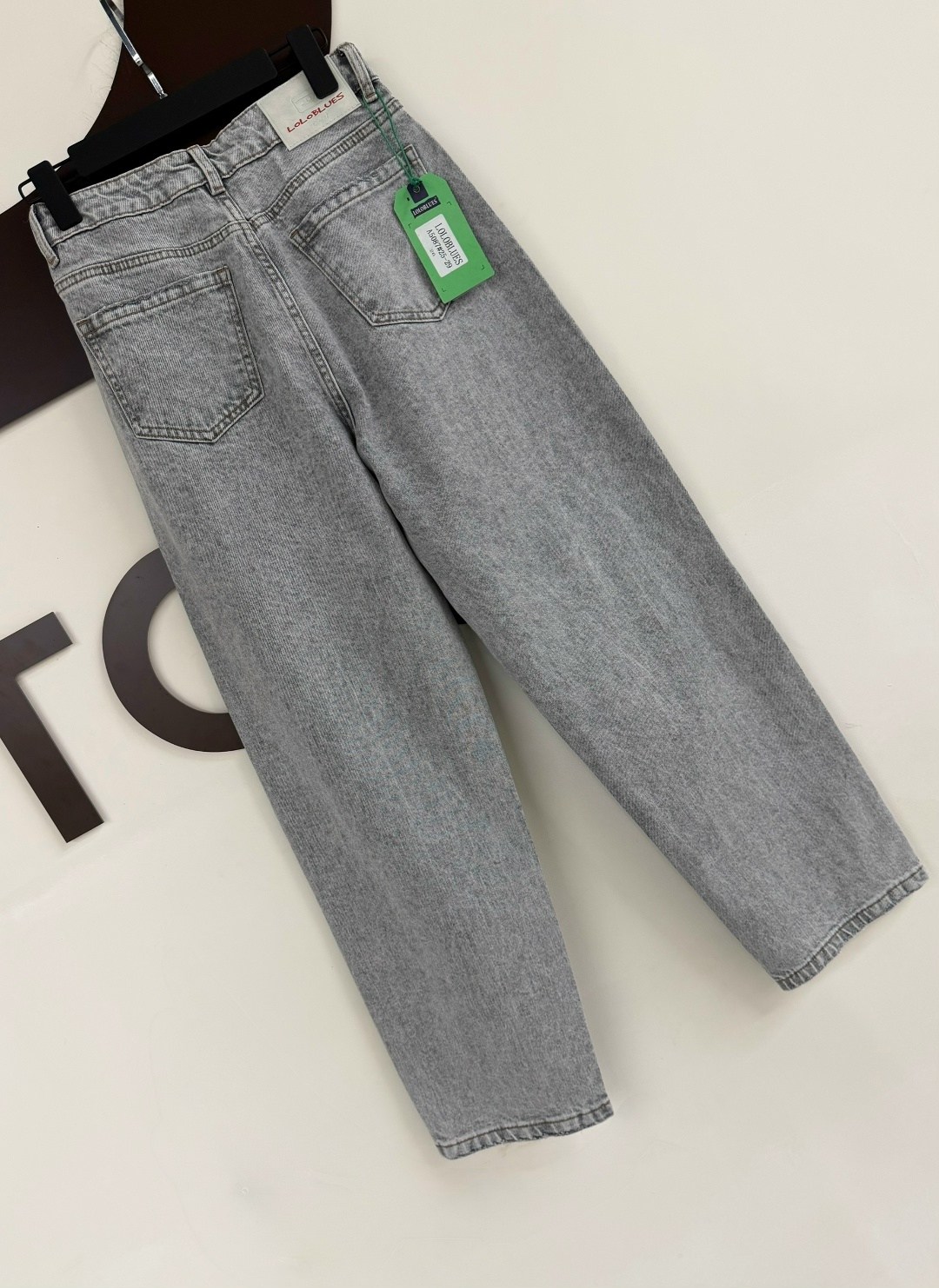 джинсы женские,джинсы стильные,джинсы модные,широкие джинсы,джинсы мом