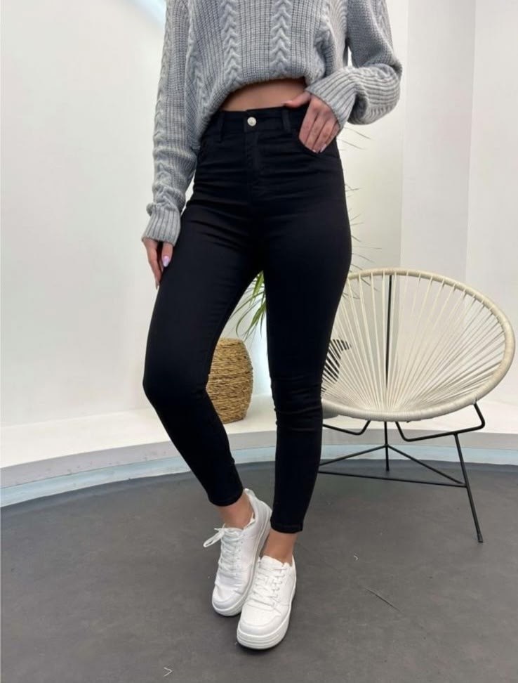 чёрные джинсы скинни женские,черные джинсы скинни,джинсы черные женские,джинсы черные,джинсы скинни женские