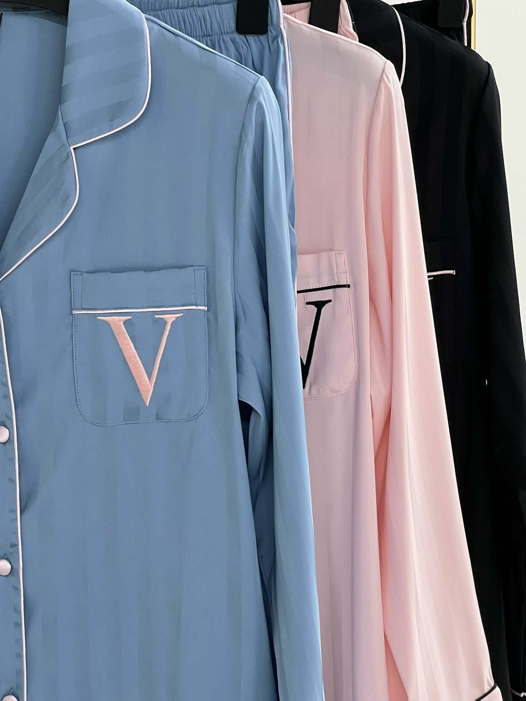 женская пижама,пижама комплект,пижама женская атласная,пижама виктории сикрет,пижама женская с штанами