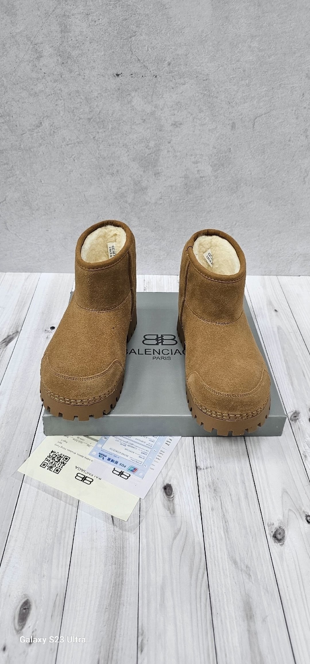 ,зимняя  женская,короткие сапоги,натуральные угги, угги