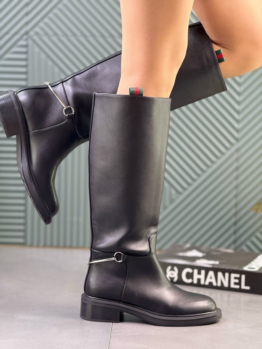 женские зимние сапоги,сапог женский,зимние сапоги,,модные сапоги