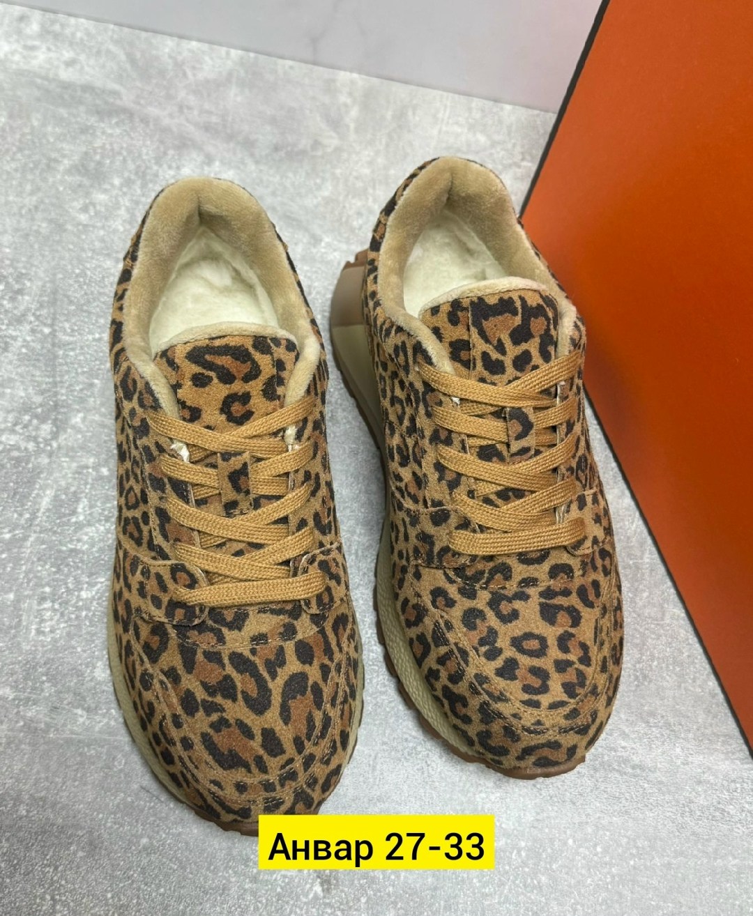 ,женские кроссовки,кроссовки замша,обуви,женские обуви