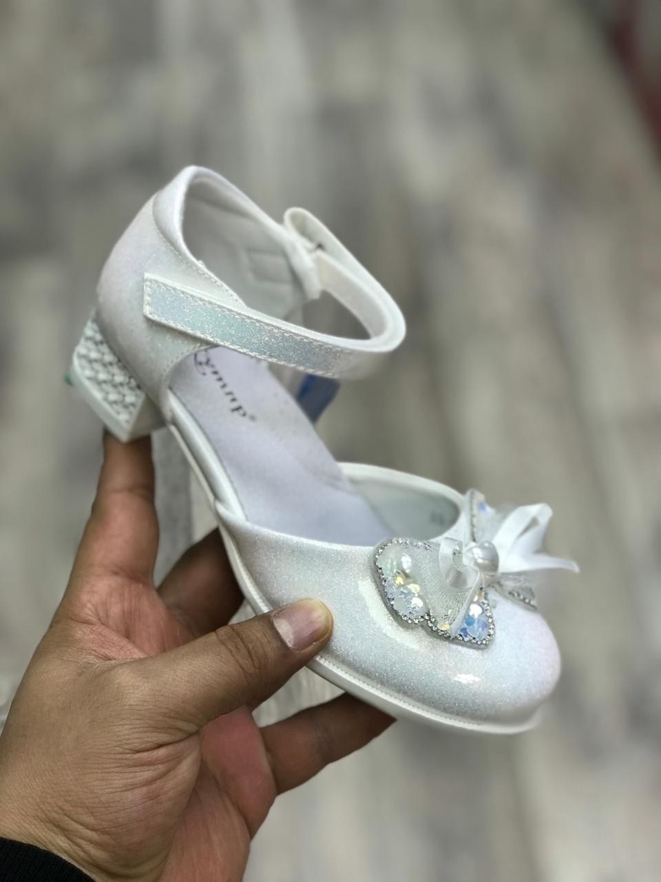туфли для девочек,нарядные туфли для девочек,золотые туфли для девочки,детские туфли,