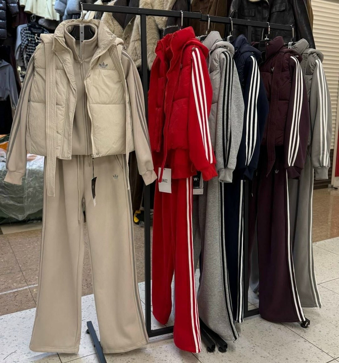 adidas костюм спортивный,костюмы спортивные женские,спортивный костюм женский adidas,спортивные костюмы адидас,спортивные костюмы