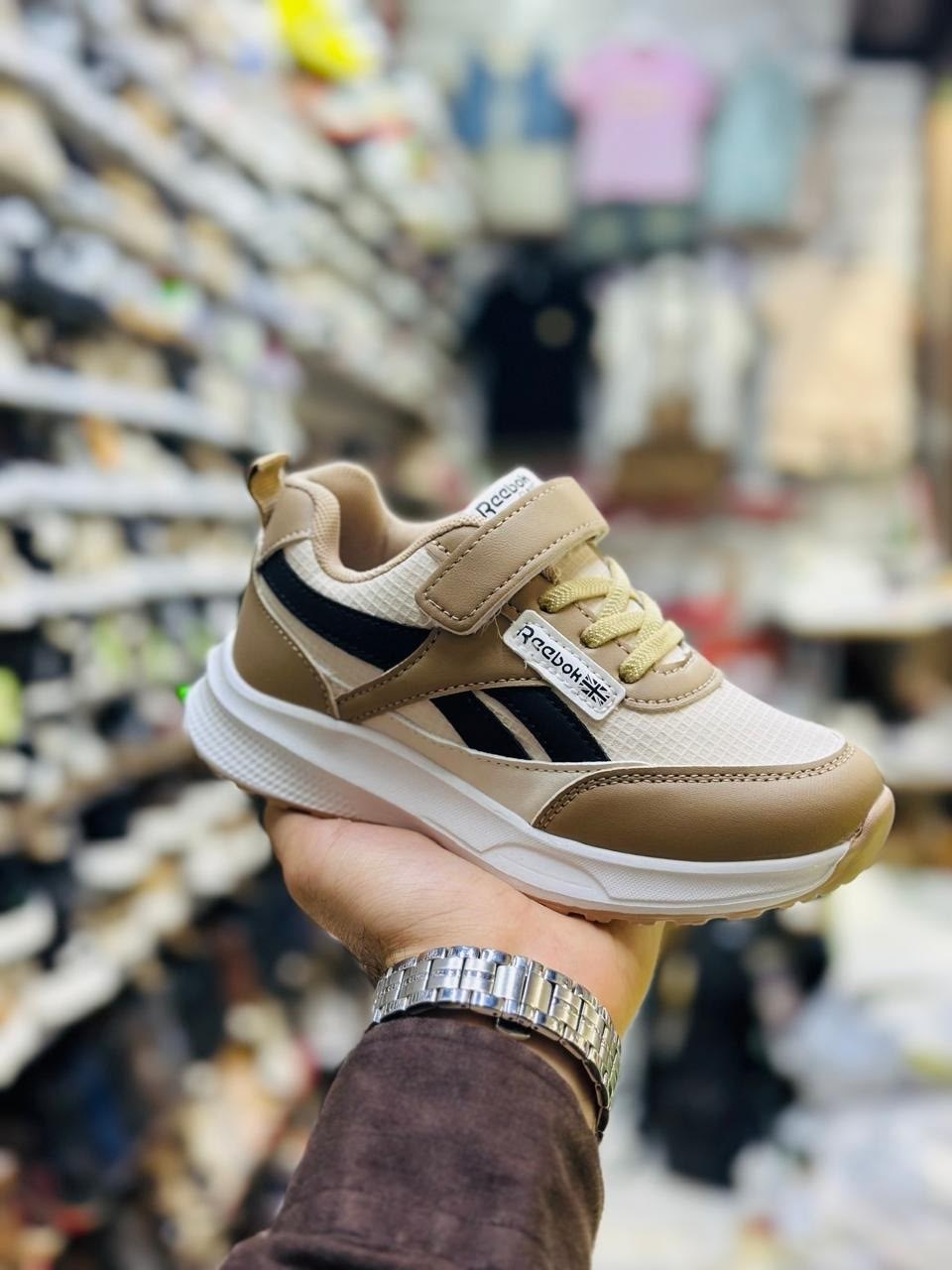 ,кроссовки женскиe,модели обуви,женская ,кроссовки закрытые